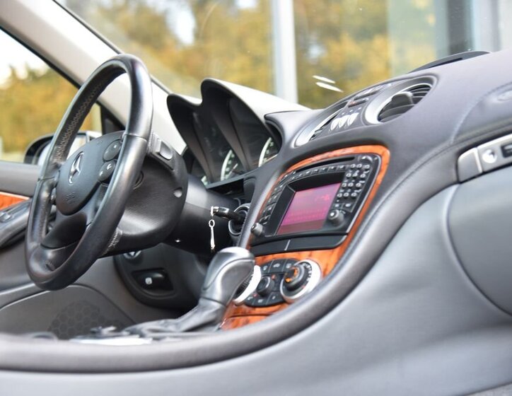 Mercedes-Benz SL Kabriolet 5,0 l 225 kw