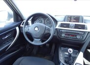 BMW Řada 3 Sedan / Limuzína 2,0 l 105 kw