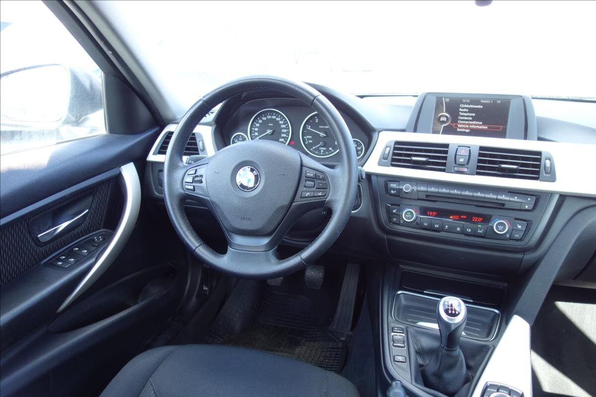 BMW Řada 3 Sedan / Limuzína 2,0 l 105 kw