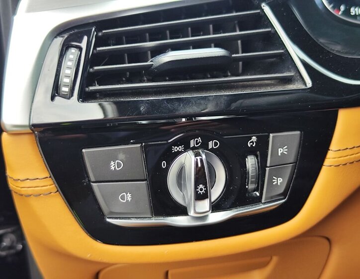 BMW Řada 5 Sedan / Limuzína 3,0 l 235 kw