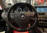 BMW Řada 7 26