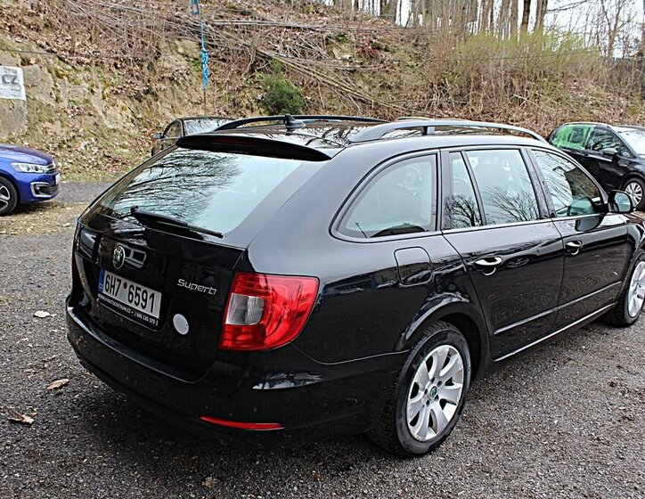Škoda Superb Kombi 1,8 l 118 kw