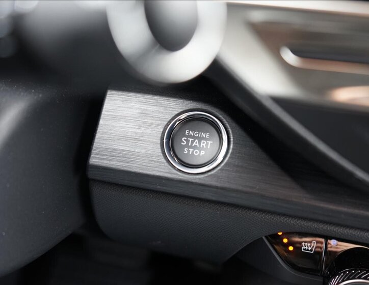 Citroën C5 X Hatchback 1,6 l 133 kw