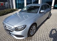 Mercedes-Benz Třídy E Kombi 2,0 l 143 kw