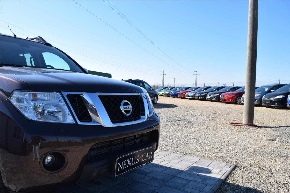 Nissan Navara Pick-up 3,0 l 170 kw