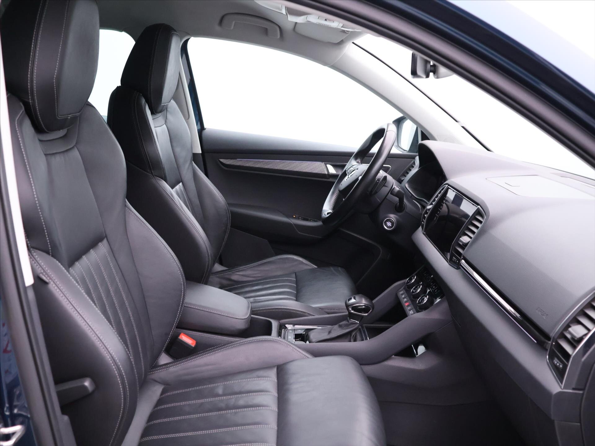 Škoda Karoq SUV 1,5 l 110 kw