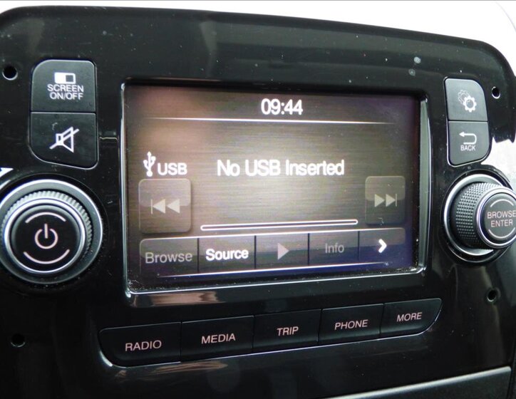 Peugeot Boxer Ostatní 2,2 l 121 kw