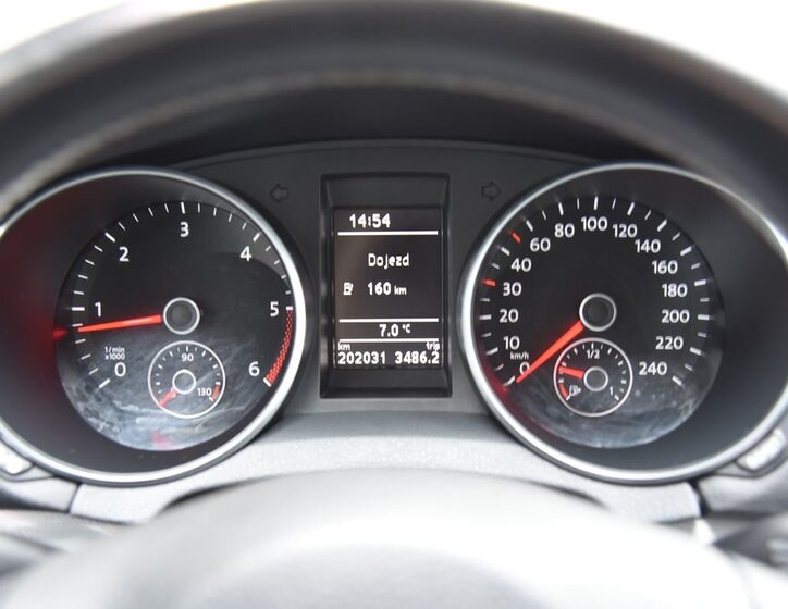 Volkswagen Golf Kombi 1,6 l 77 kw