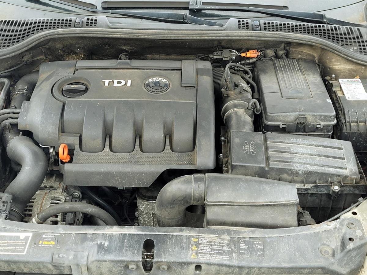 Škoda Octavia Kombi 2,0 l 103 kw