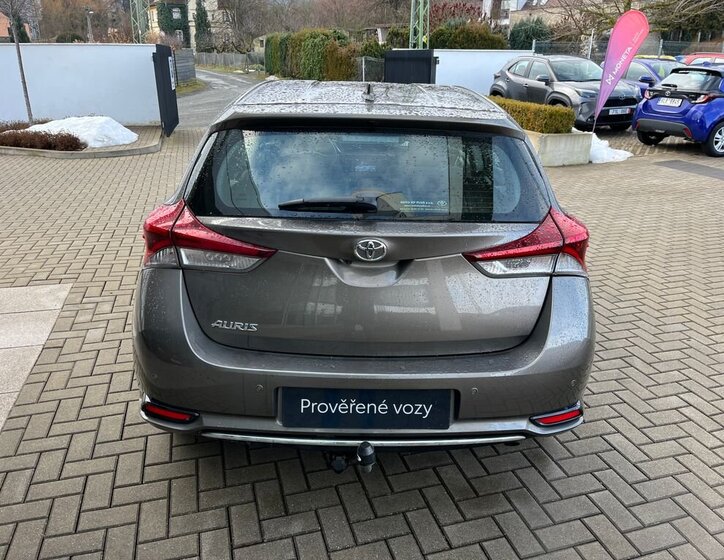 Toyota Auris Hatchback 1,6 l 97 kw