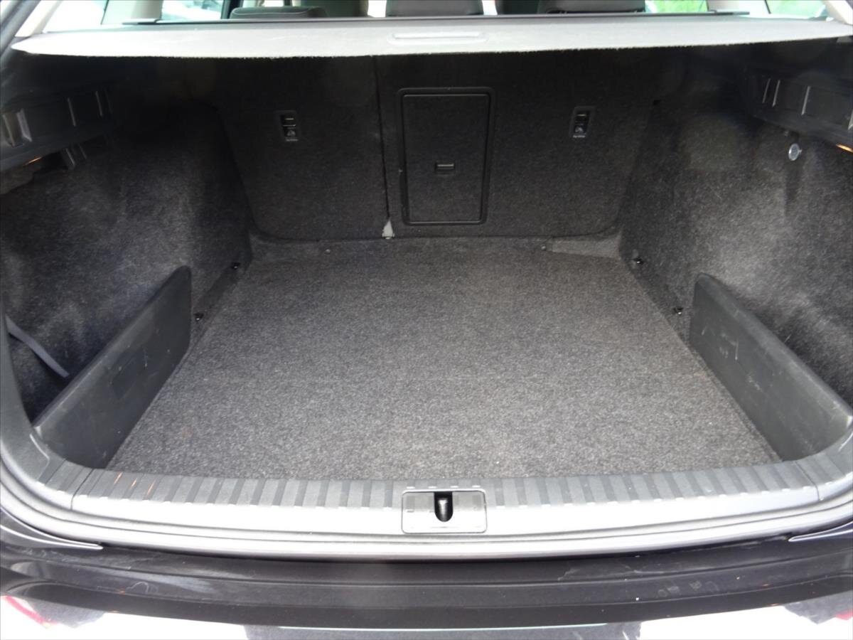 Škoda Octavia Kombi 999,0 81 kw