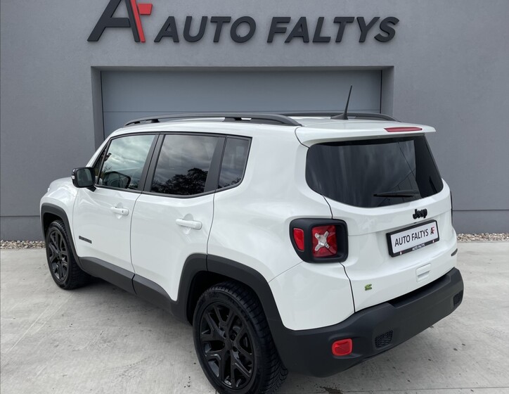 Jeep Renegade 5