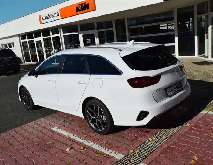 KIA Ceed Kombi 1,5 l 103 kw
