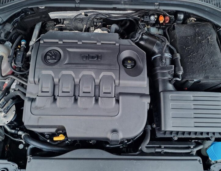 Škoda Superb Liftback 2,0 l 140 kw