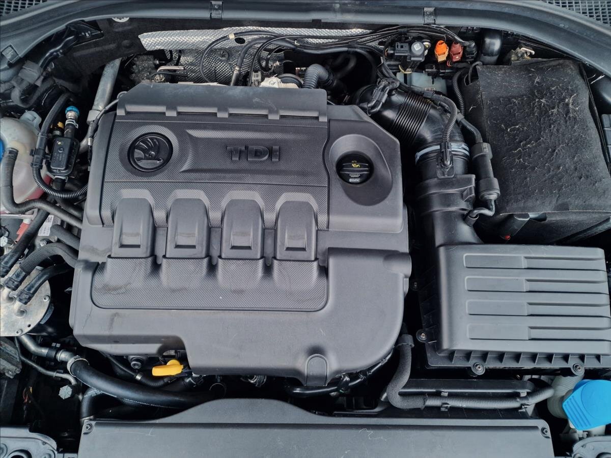 Škoda Superb Liftback 2,0 l 140 kw