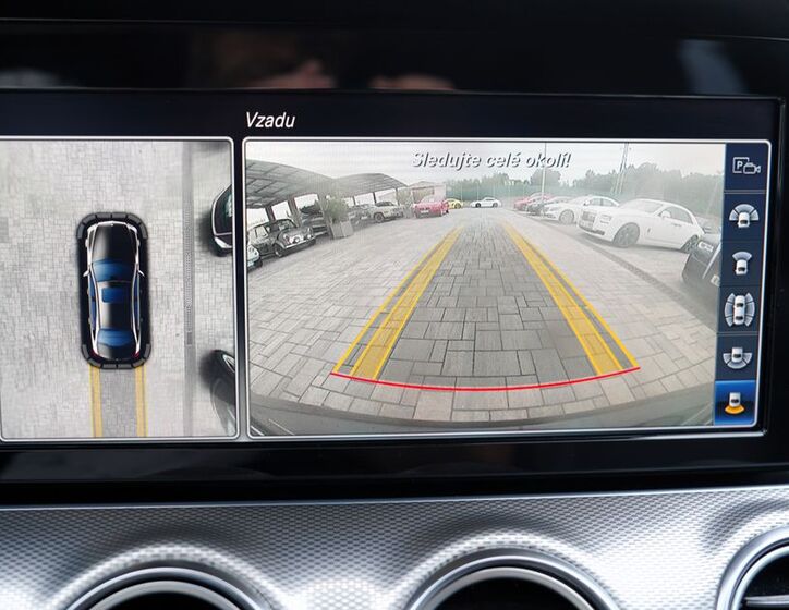 Mercedes-Benz Třídy E 42