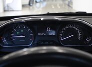 Peugeot 2008 SUV / Terénní 1,2 l 81 kw