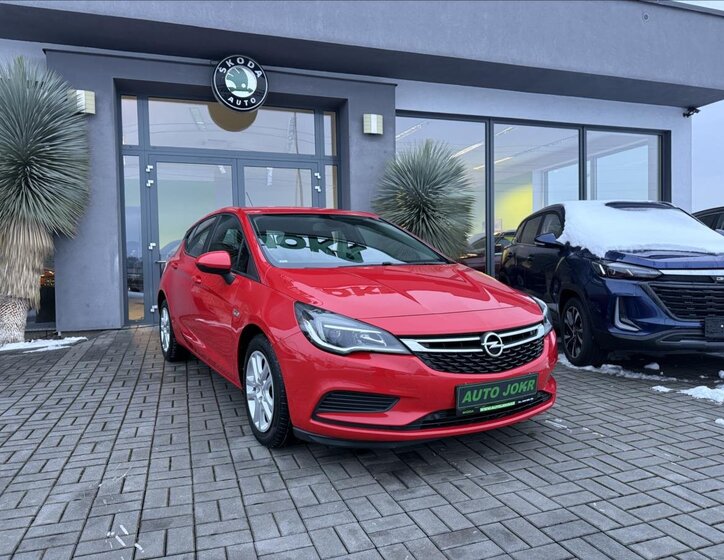 Opel Astra Hatchback 1,4 l 92 kw
