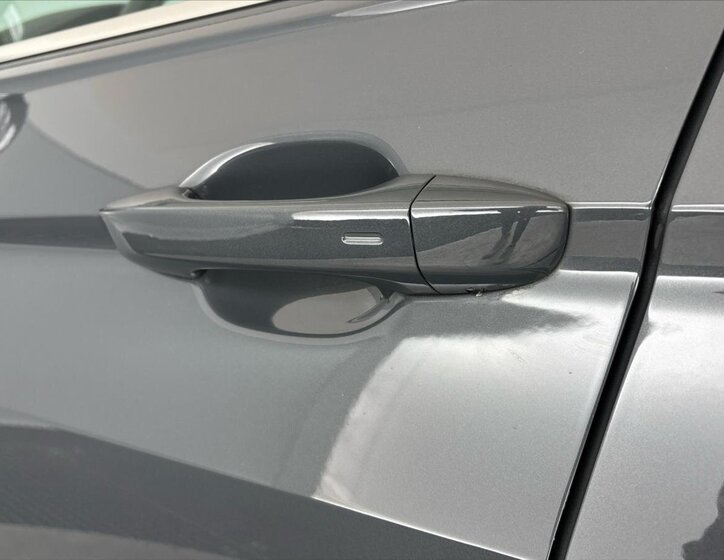 Volkswagen Tiguan SUV / Terénní 1,4 l 110 kw