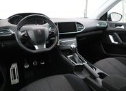 Peugeot 308 Hatchback 1,2 l 81 kw
