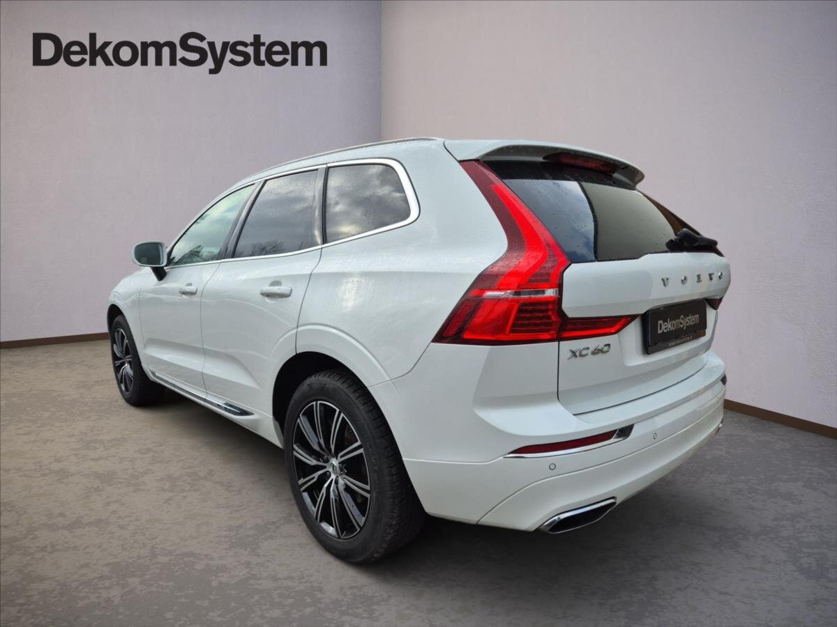 Volvo XC60 SUV / Terénní 2,0 l 145 kw