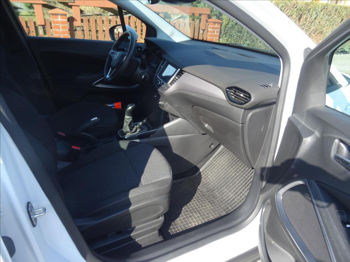 Opel Crossland X MPV 1,2 l 61 kw
