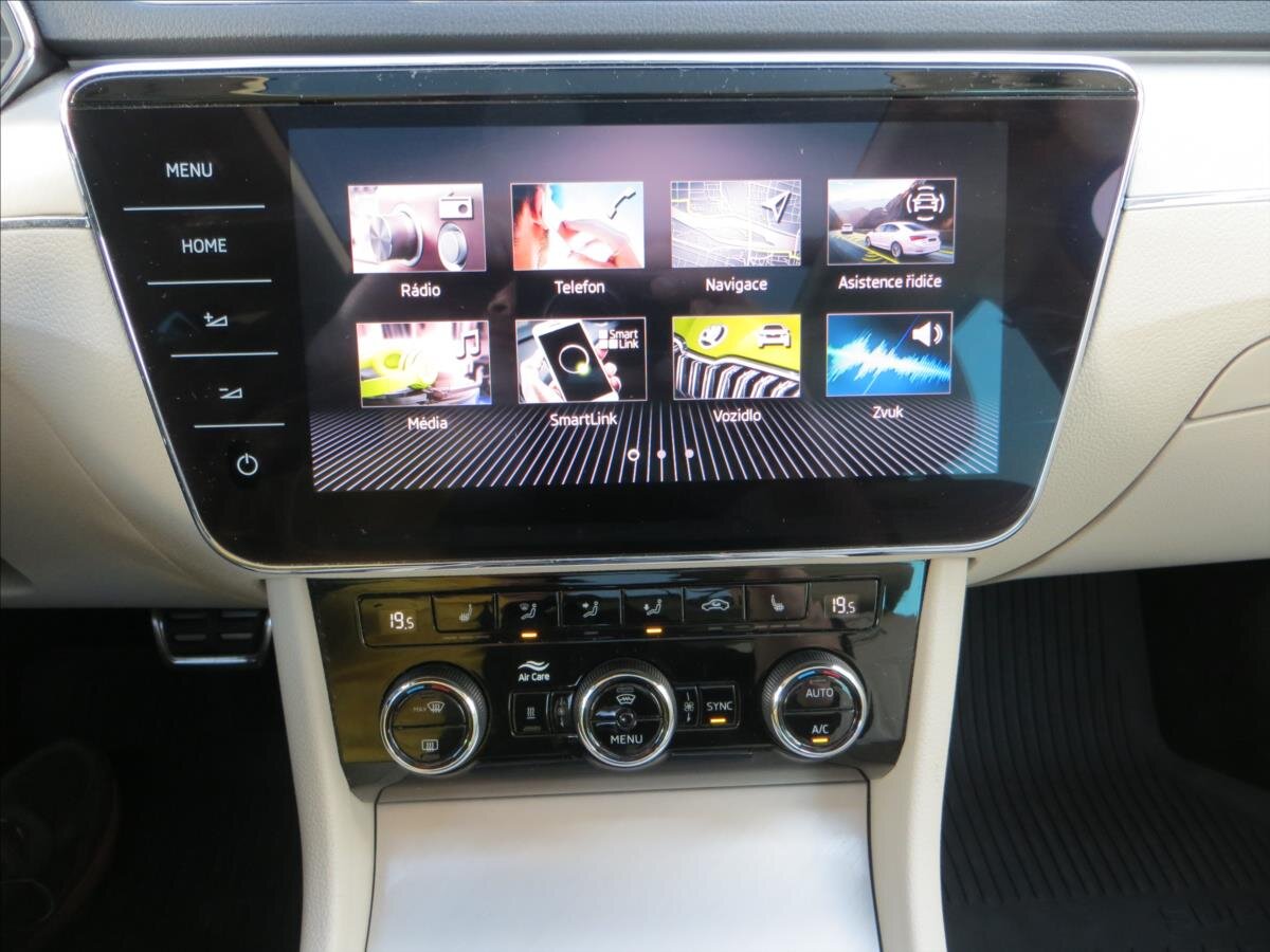 Škoda Superb Kombi 2,0 l 147 kw