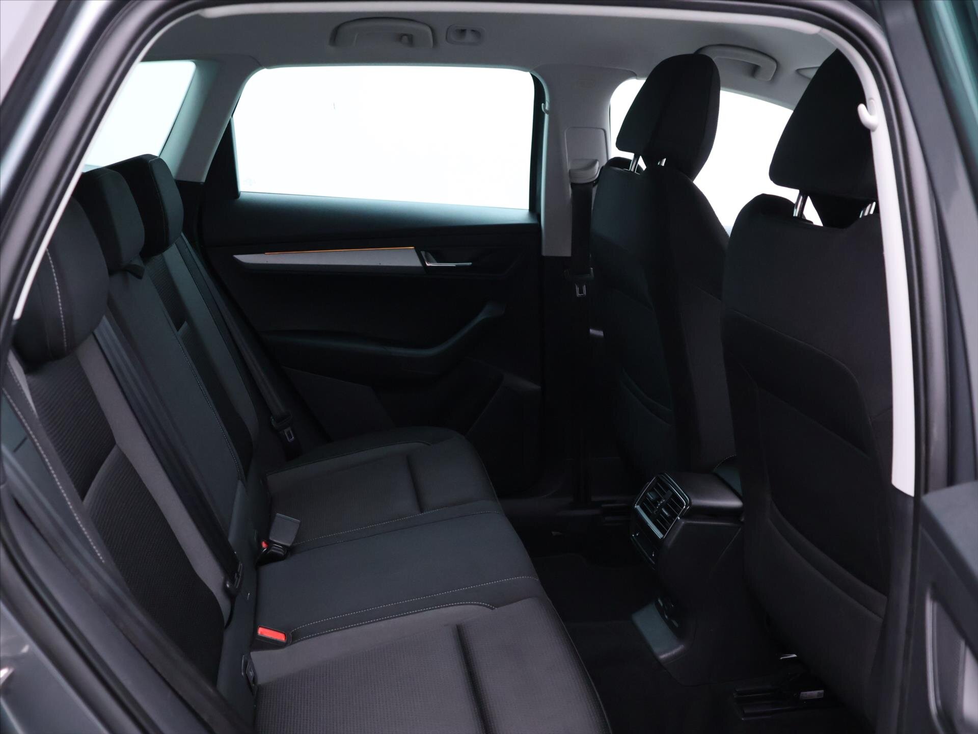 Škoda Karoq SUV / Terénní 2,0 l 110 kw