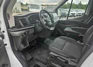 Ford Transit 7