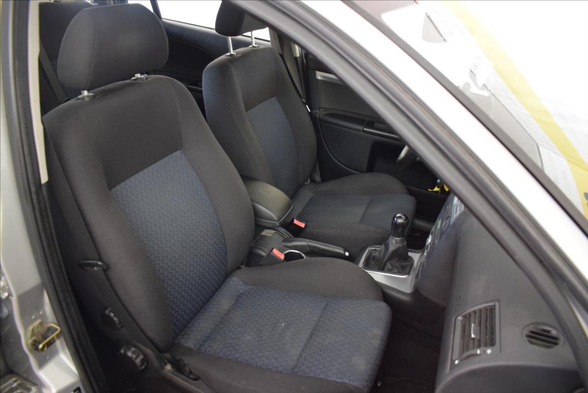 Ford Mondeo Kombi 1,8 l 92 kw