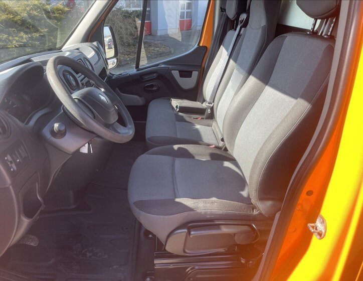 Renault Master Skříň 2,3 l 81 kw