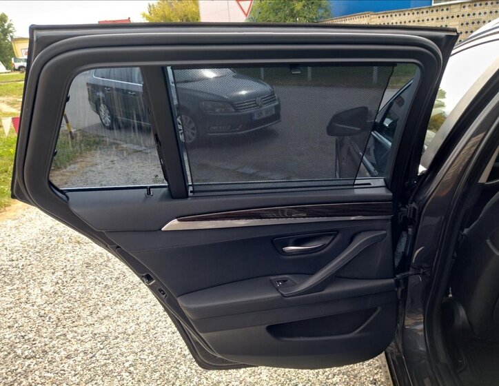 BMW Řada 5 Kombi 3,0 l 190 kw