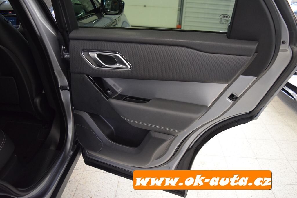 Land Rover Range Rover Velar SUV 2,0 l 150 kw