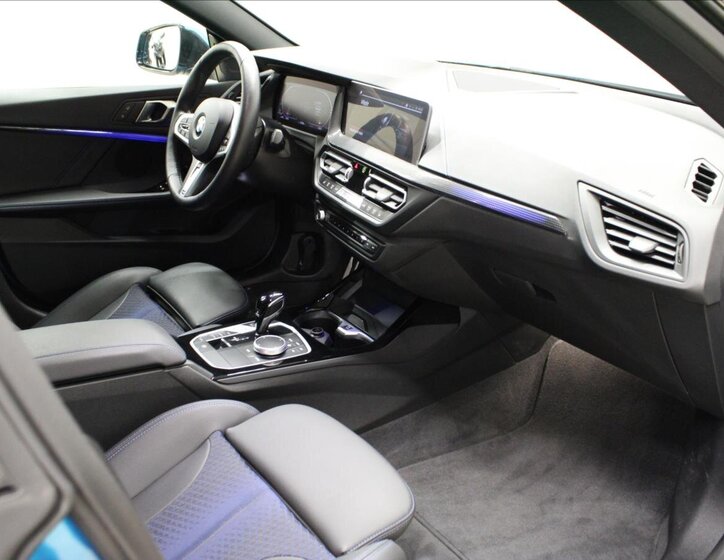 BMW Řada 2 Sedan / Limuzína 1,5 l 100 kw