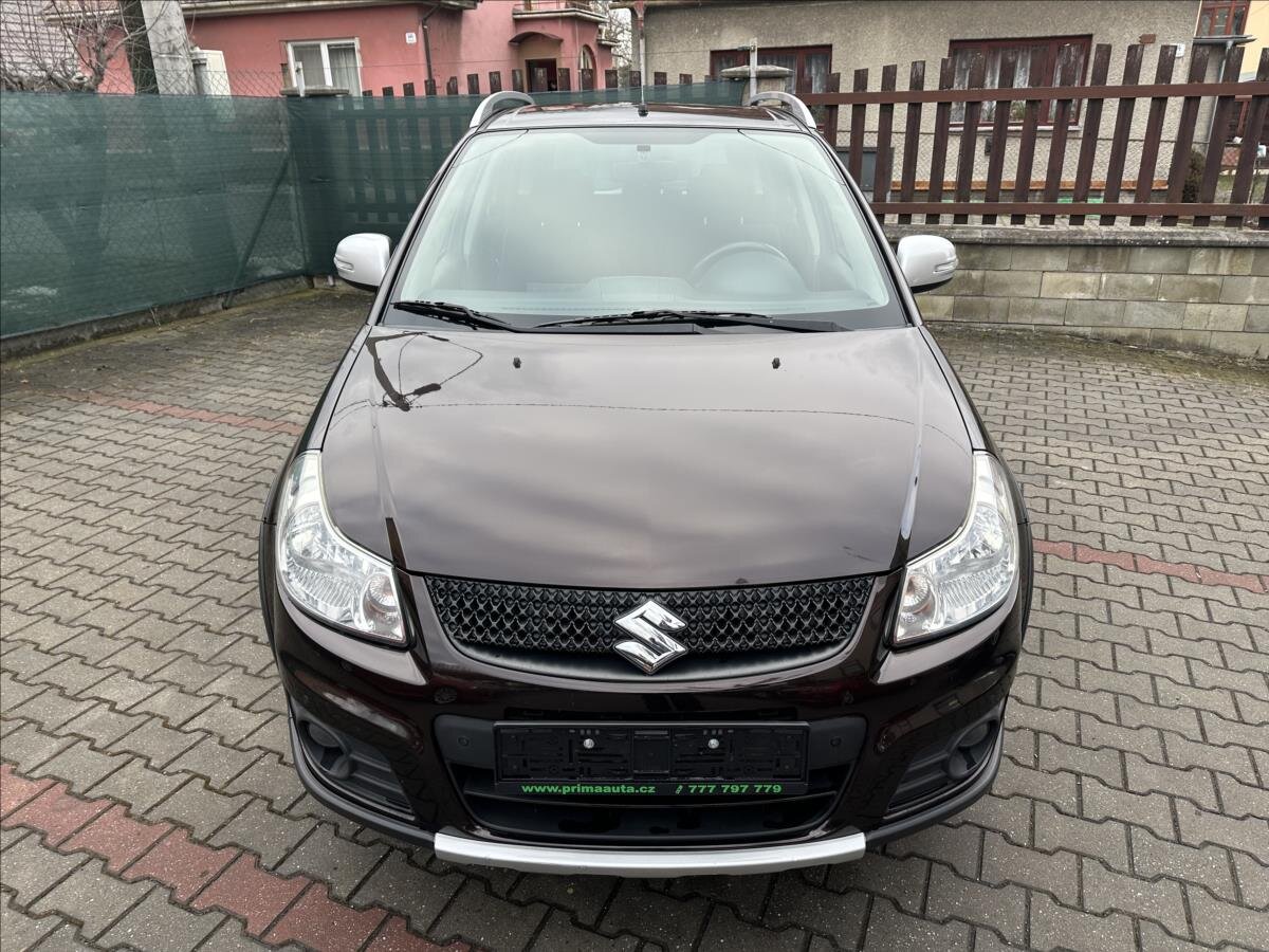 Suzuki SX4 Hatchback 1,6 l 88 kw
