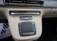 Mercedes-Benz Třídy V 13