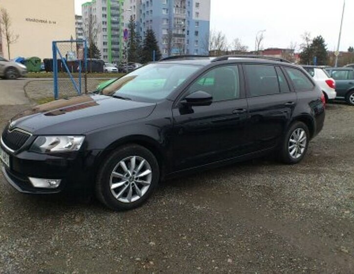 Škoda Octavia 1