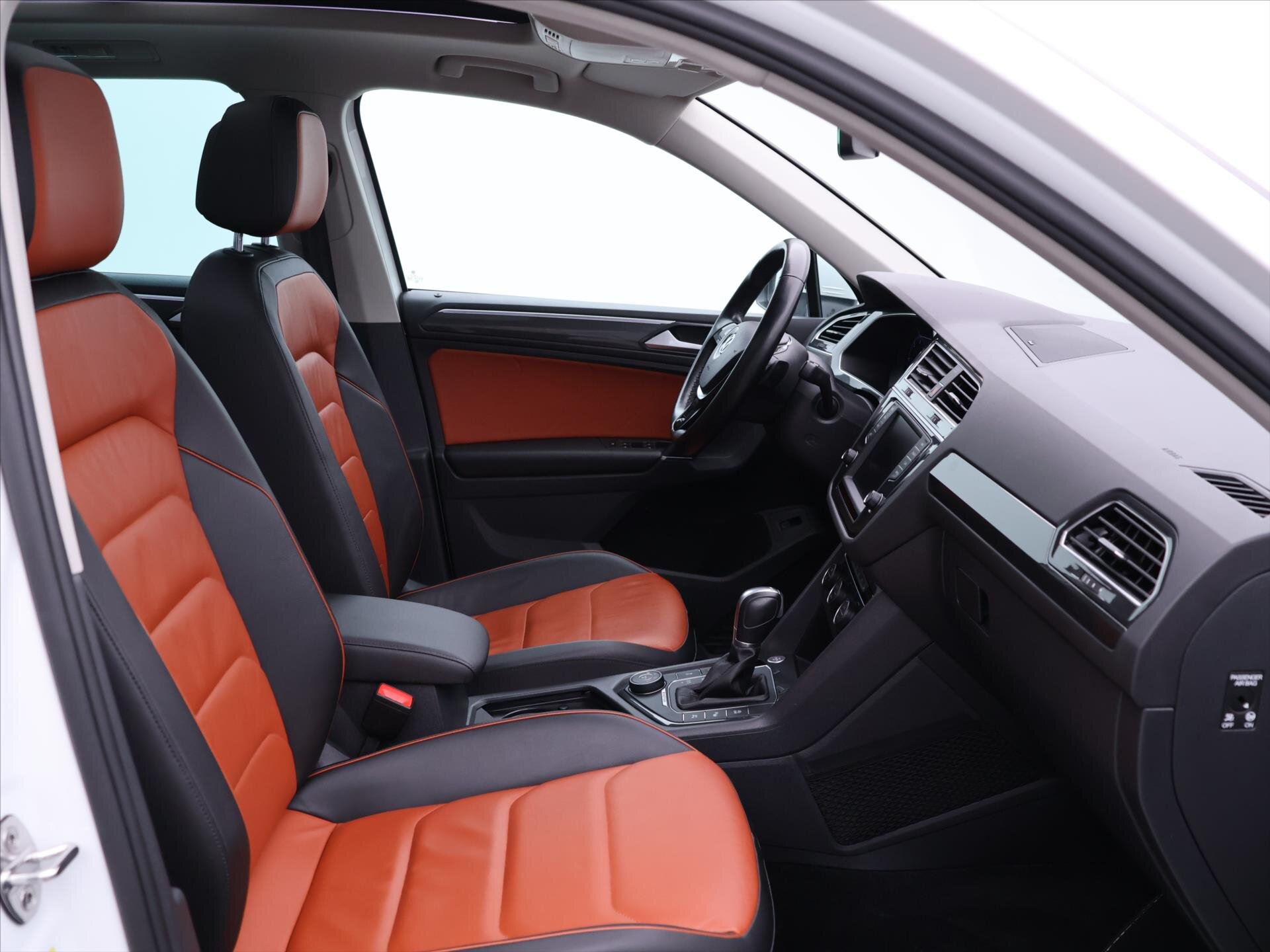 Volkswagen Tiguan SUV 2,0 l 176 kw