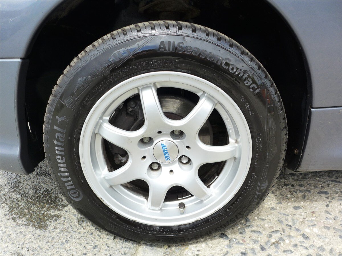 Peugeot 206 Hatchback 1,4 l 55 kw