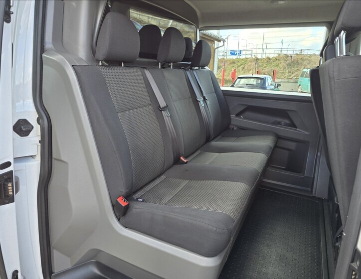 Volkswagen Transporter VAN / Minibus 2,0 l 810 kw