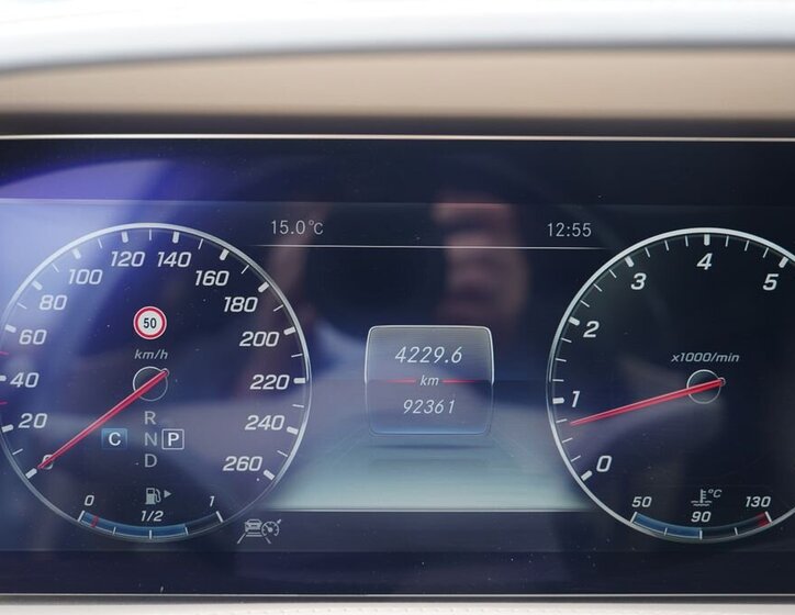 Mercedes-Benz Třídy S Sedan / Limuzína 4,0 l 345 kw