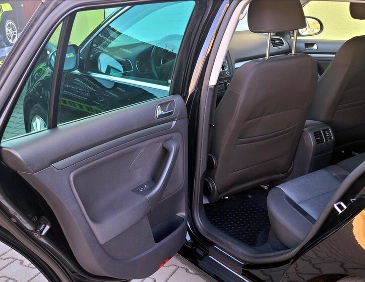 Volkswagen Golf Kombi 1,4 l 90 kw