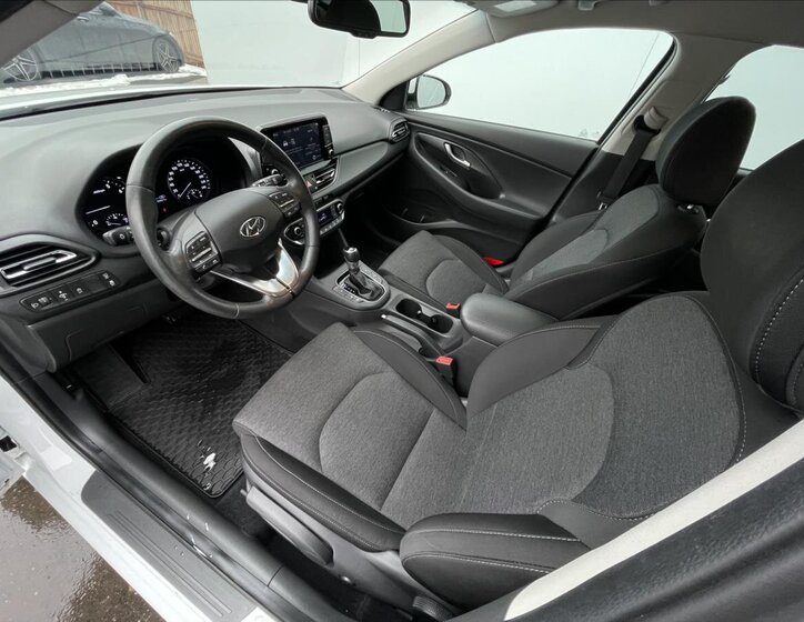 Hyundai i30 Kombi 1,5 l 118 kw