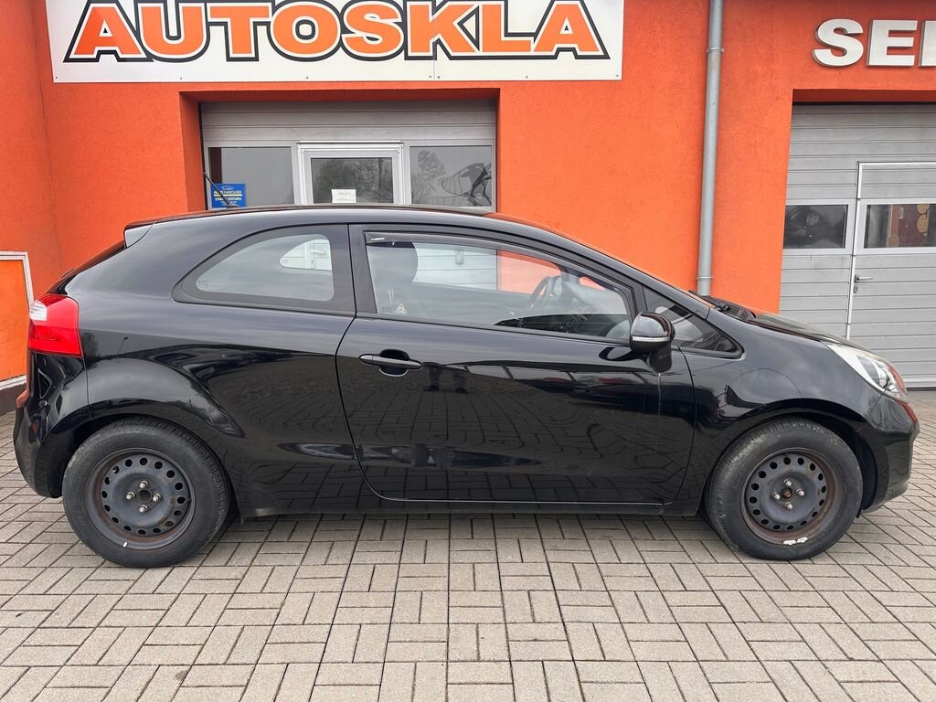 KIA Rio Hatchback 1,1 l 55 kw
