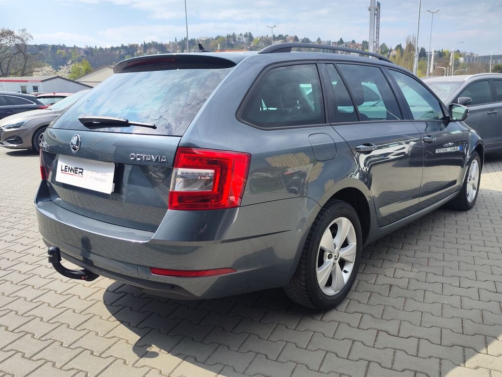 Škoda Octavia Kombi 1,6 l 85 kw