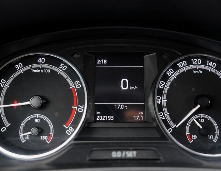 Škoda Rapid Hatchback 999,0 70 kw