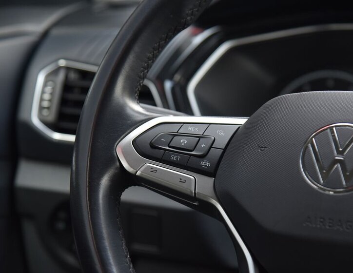 Volkswagen T-Cross SUV / Terénní 1,5 l 110 kw