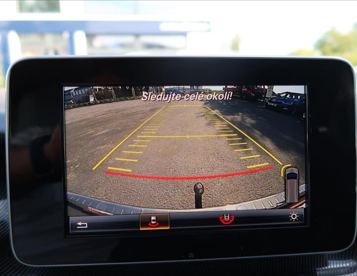 Mercedes-Benz Třídy V 15