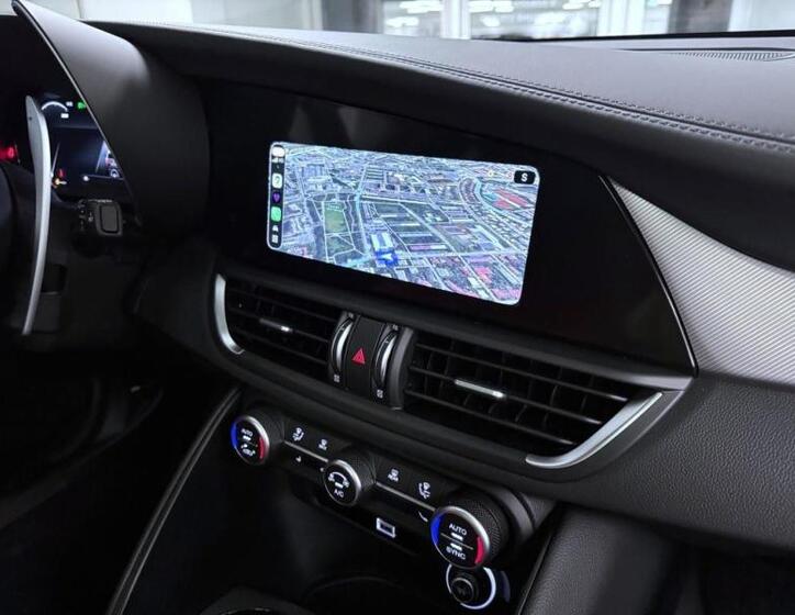 Alfa Romeo Giulia 13