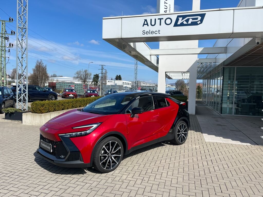 Toyota C-HR SUV / Terénní 2,0 l 112 kw